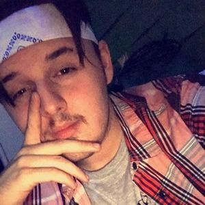 Meet your Posher, Dylan